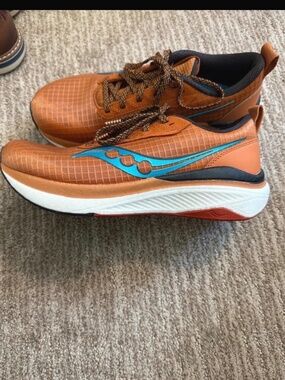 Men’s Saucony Crossport
